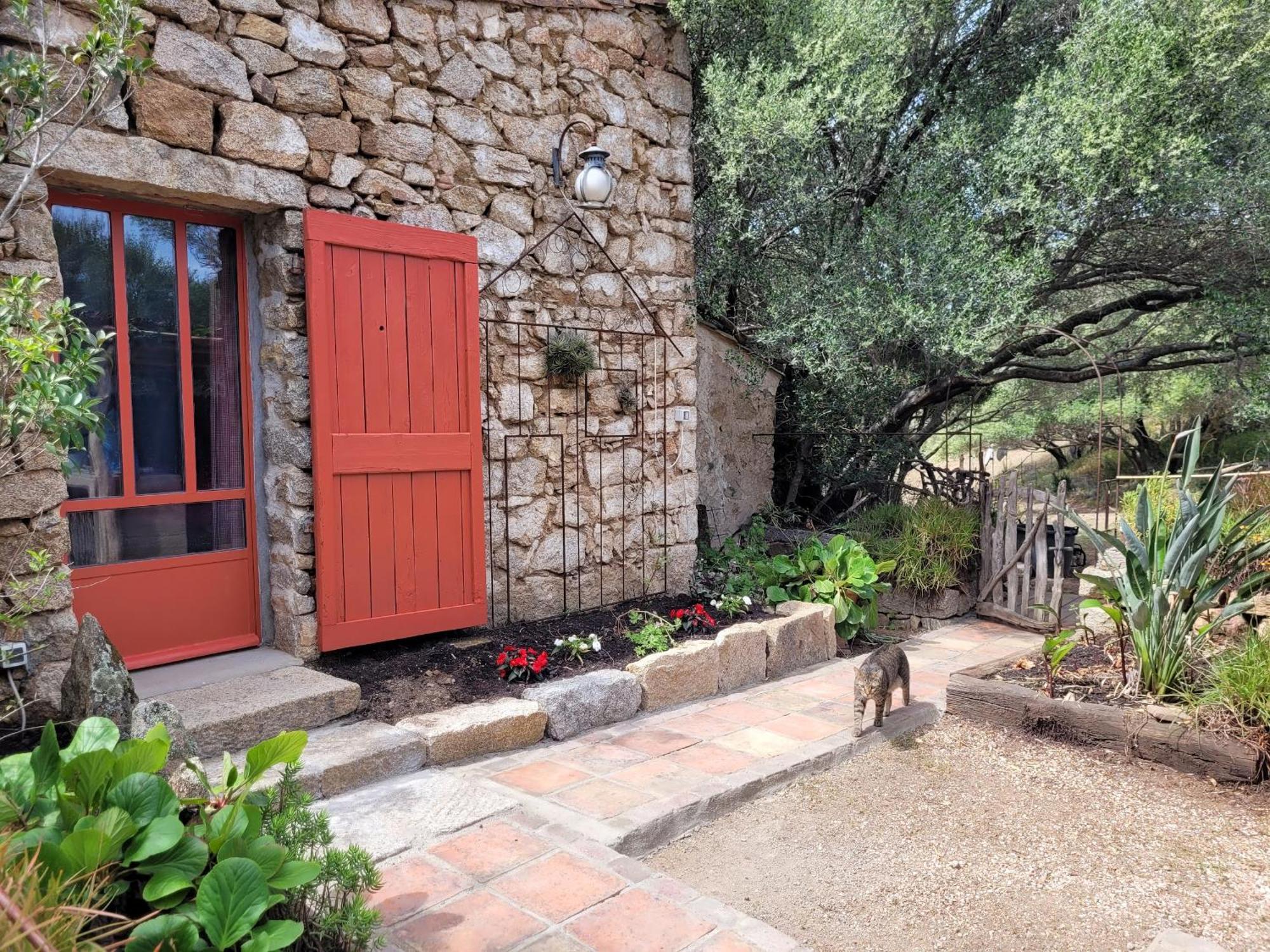 Stazzu La Capretta Farm Camping & Guest Rooms Olbia Exteriör bild